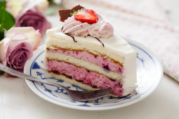 Neil Perry's raspberry and yogurt mousse cake - 9Kitchen