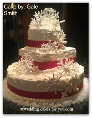 Winter Wedding Cakes: 30 Mouth-Watering Ideas - hitched.co.uk -  hitched.co.uk