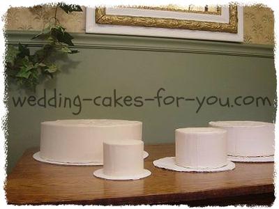 crumb coat wedding cake